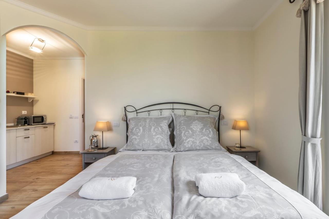 Alta Villa The Countryhouse Adults Only Boutique Bnb Vigliano d'Asti Luaran gambar