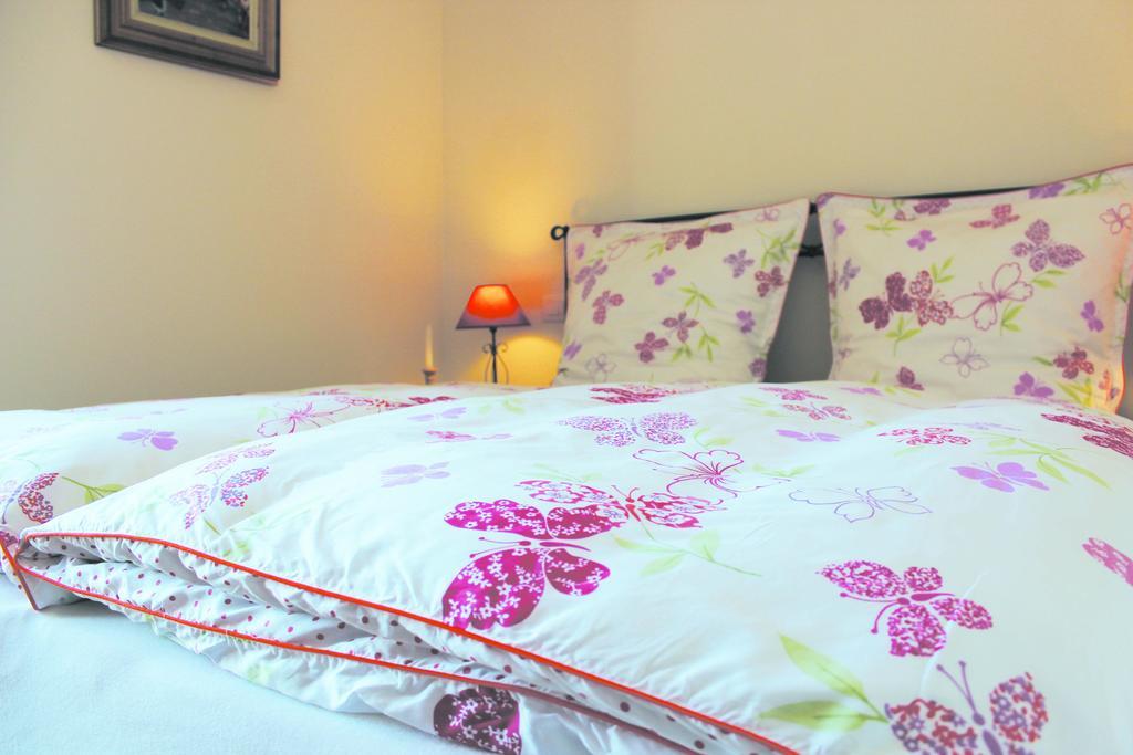 Alta Villa The Countryhouse Adults Only Boutique Bnb Vigliano d'Asti Bilik gambar